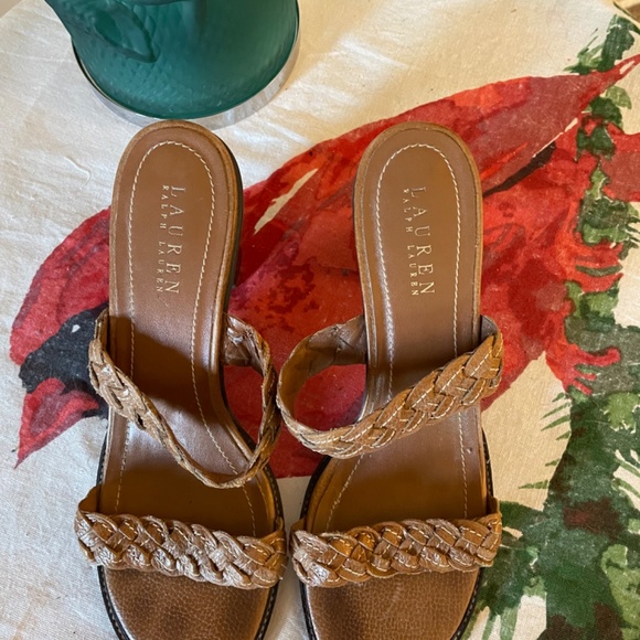 Ralph Lauren Kardelle size 8 tan sandals - Picture 2 of 5